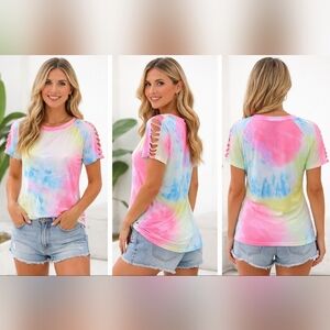 #1076 NWOT Women’s Tie-Dye Cutout Sleeve Tee